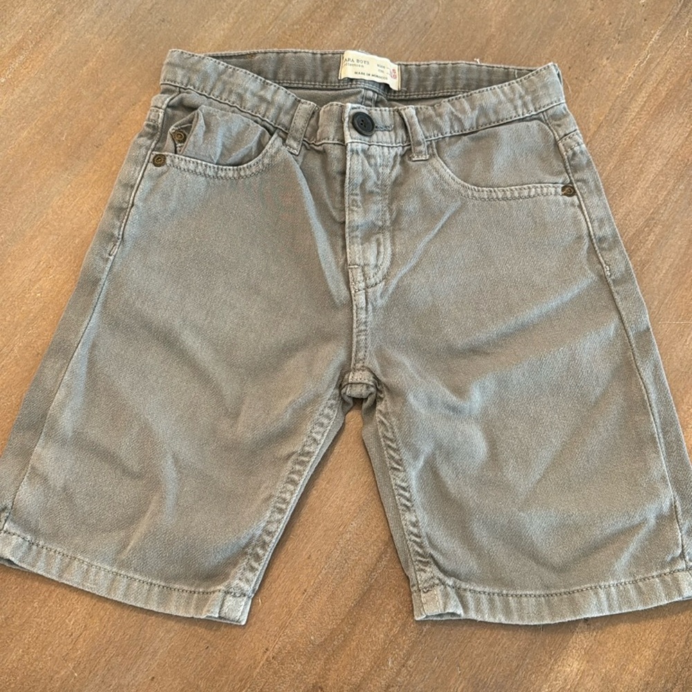 Zara boys size 6 shorts
